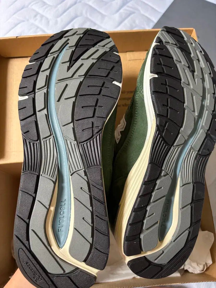 260 ニュー ンス 991 メイド イン UK 昆布グリーン