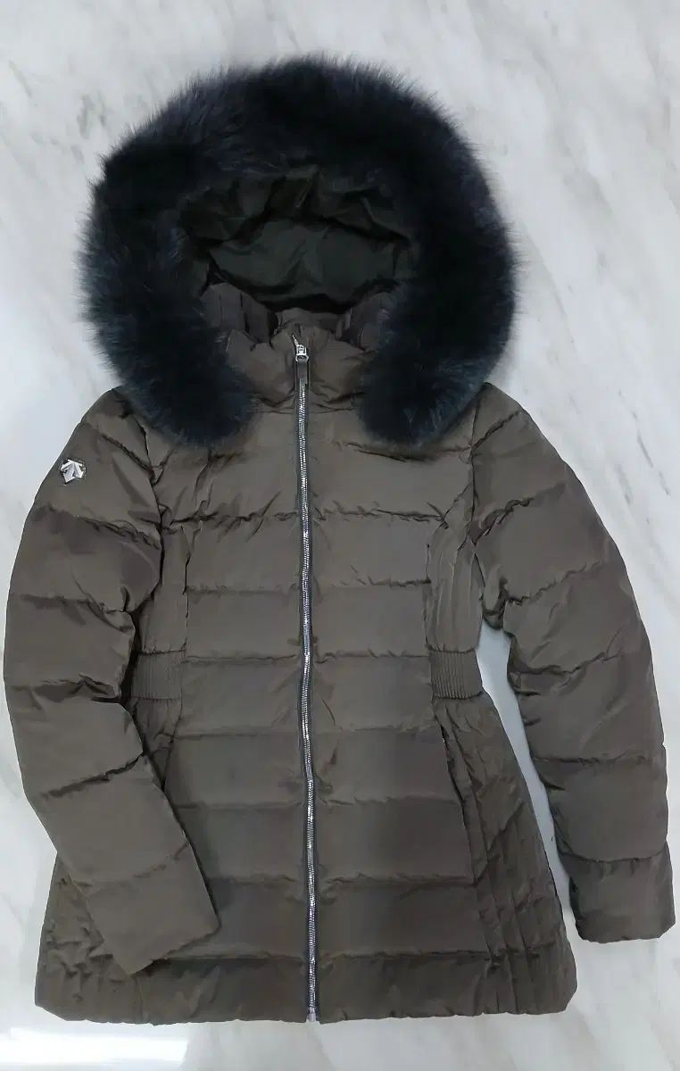 デサント レディース グースダウン フード ダウン 95 サイズ