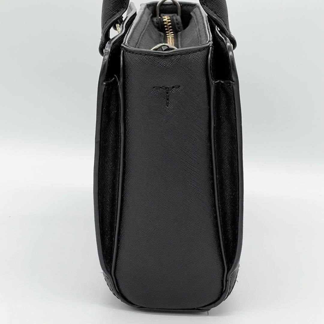 レザー ブラック