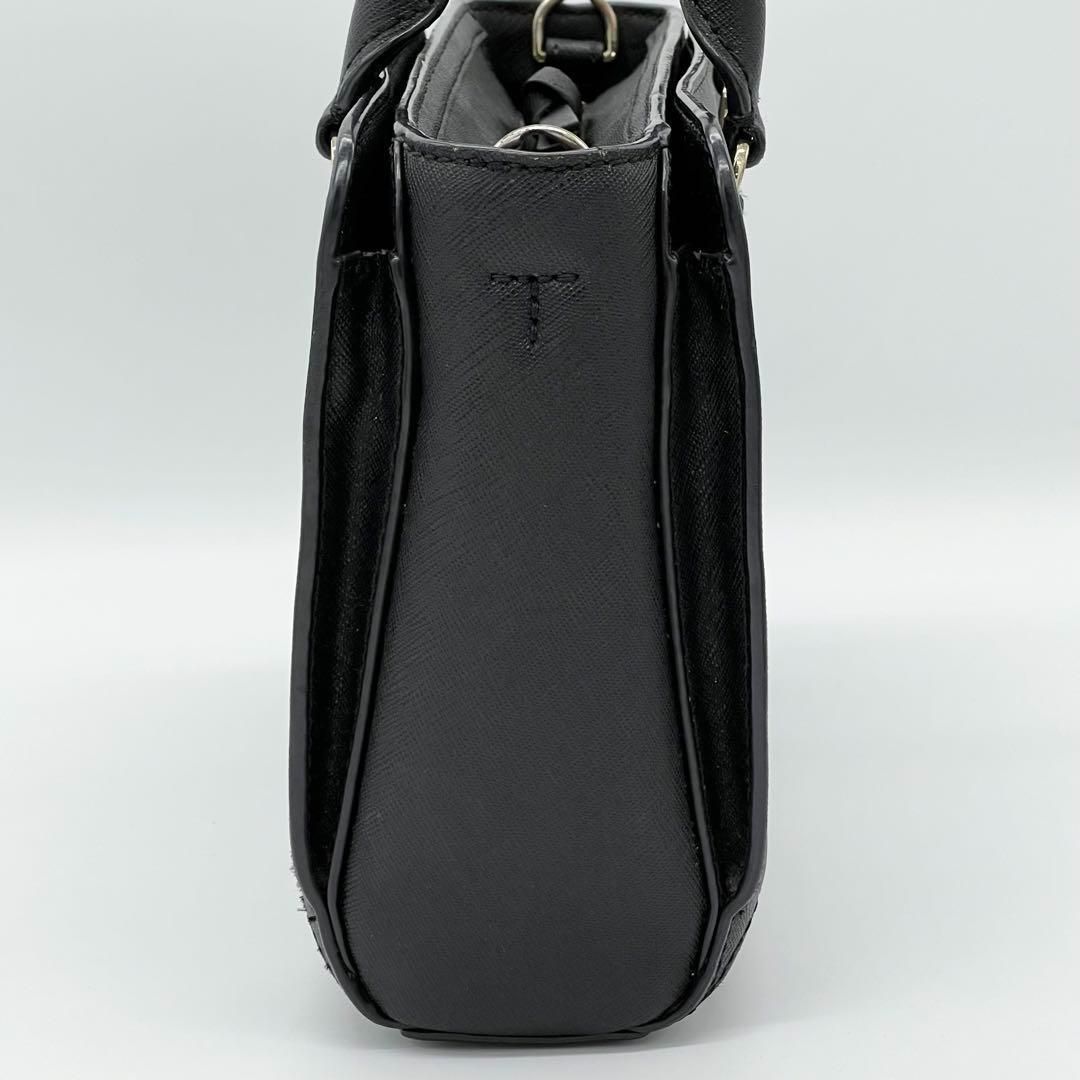 レザー ブラック