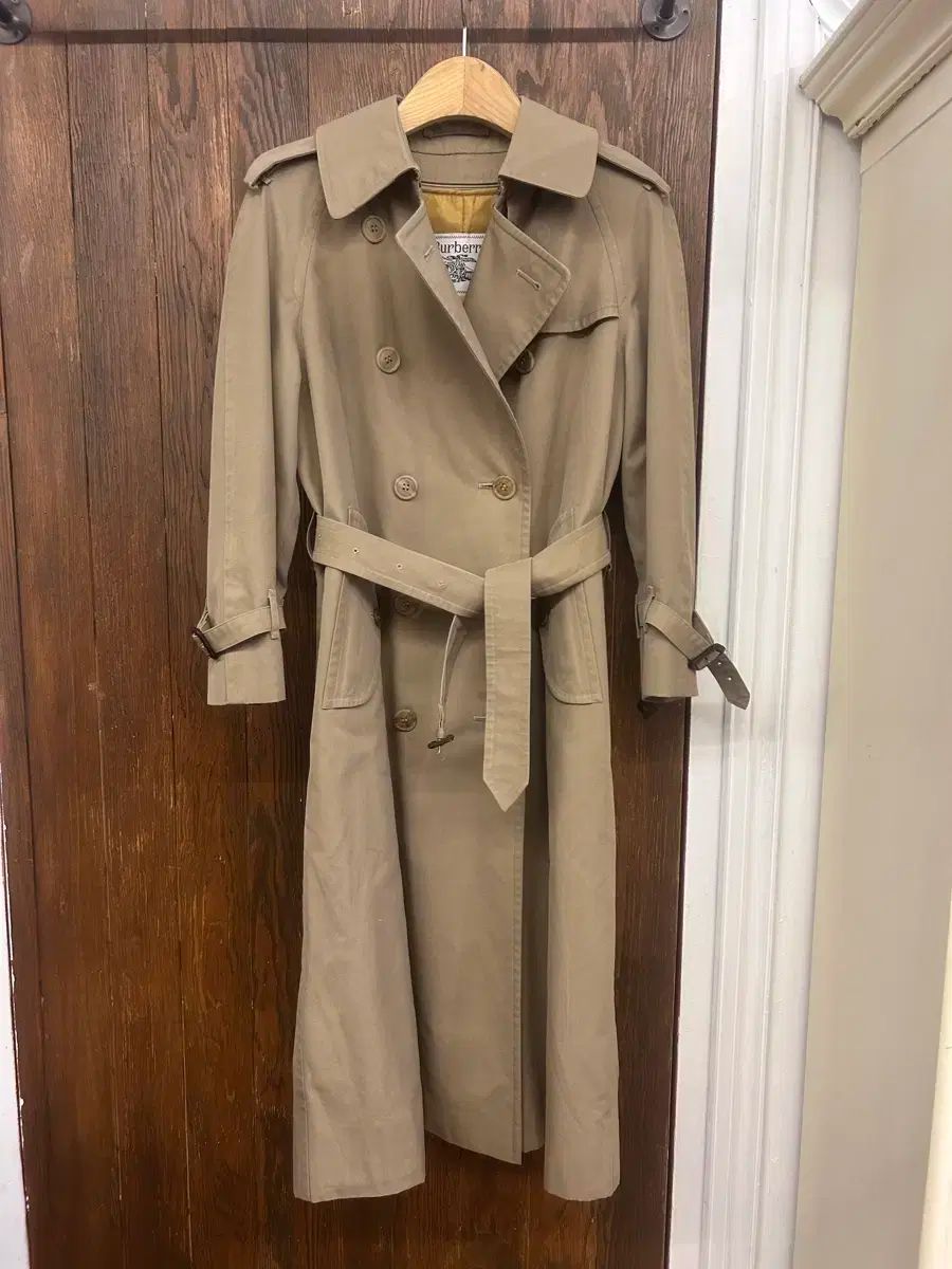 バーバリー ジーンベージュ