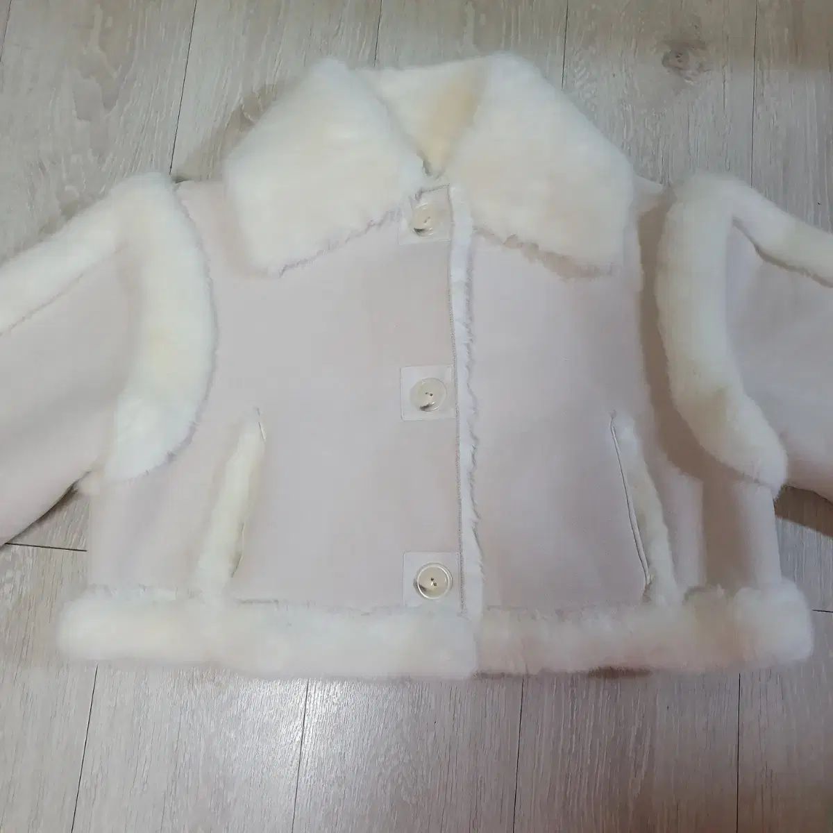 スリータイムズ 21fw バニー ファー コート ムートン アイボリー