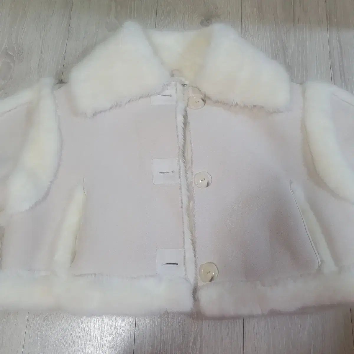スリータイムズ 21fw バニー ファー コート ムートン アイボリー