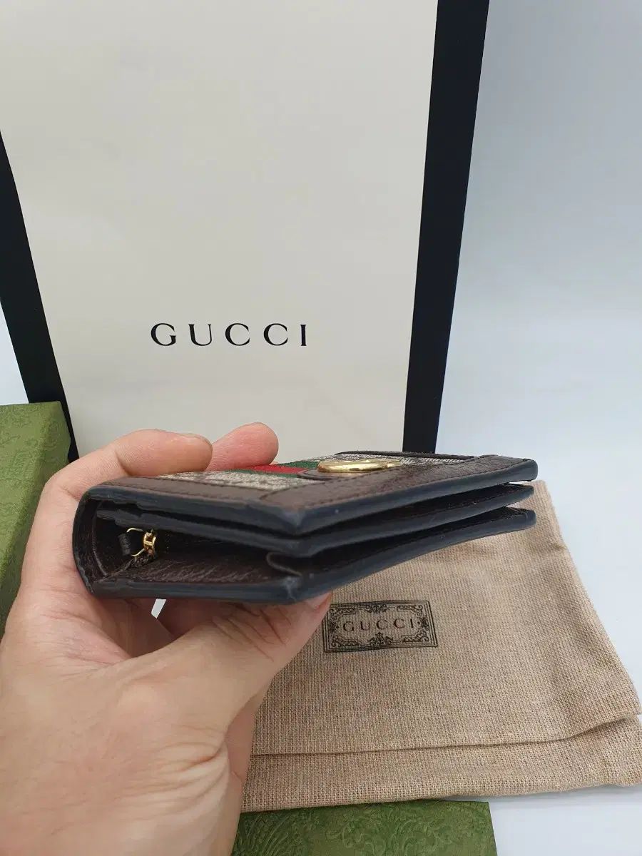 カードウォレット