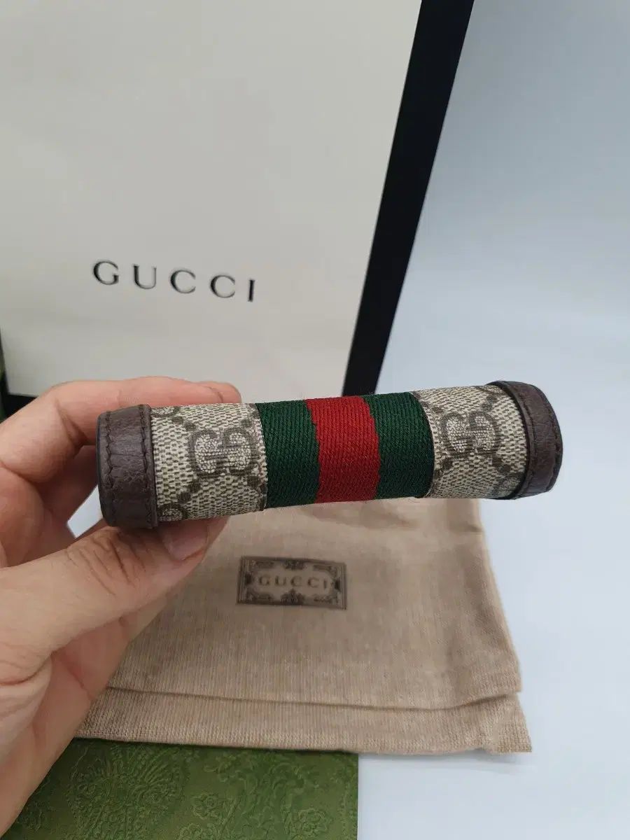 オフィディア カードウォレット