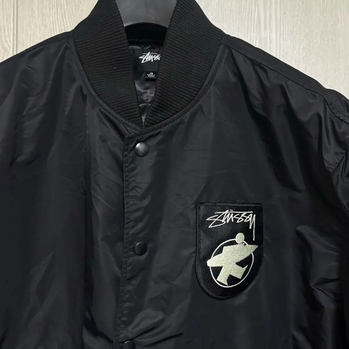 M STUSSY ステューシー サーフマン スタジアム ジャケット ブラック