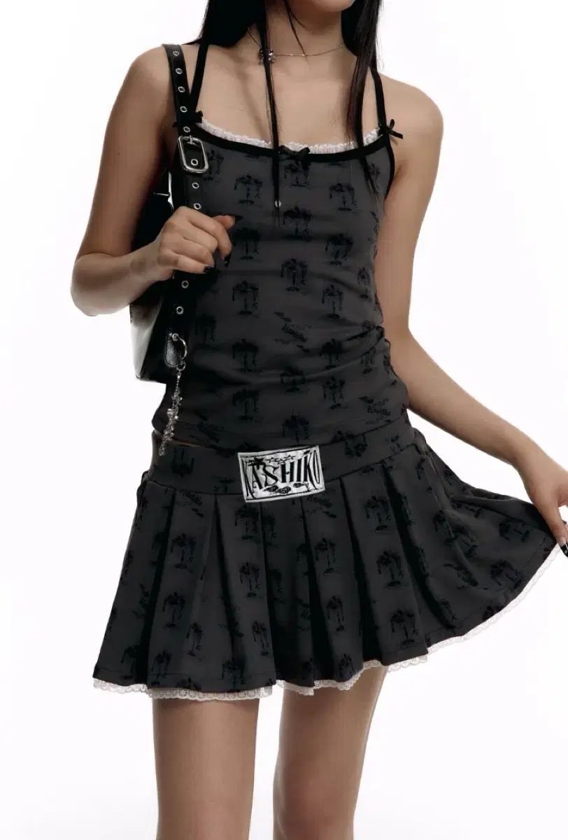 カシコ ジュエリー カクテル スリーブレス スカート セットアップ