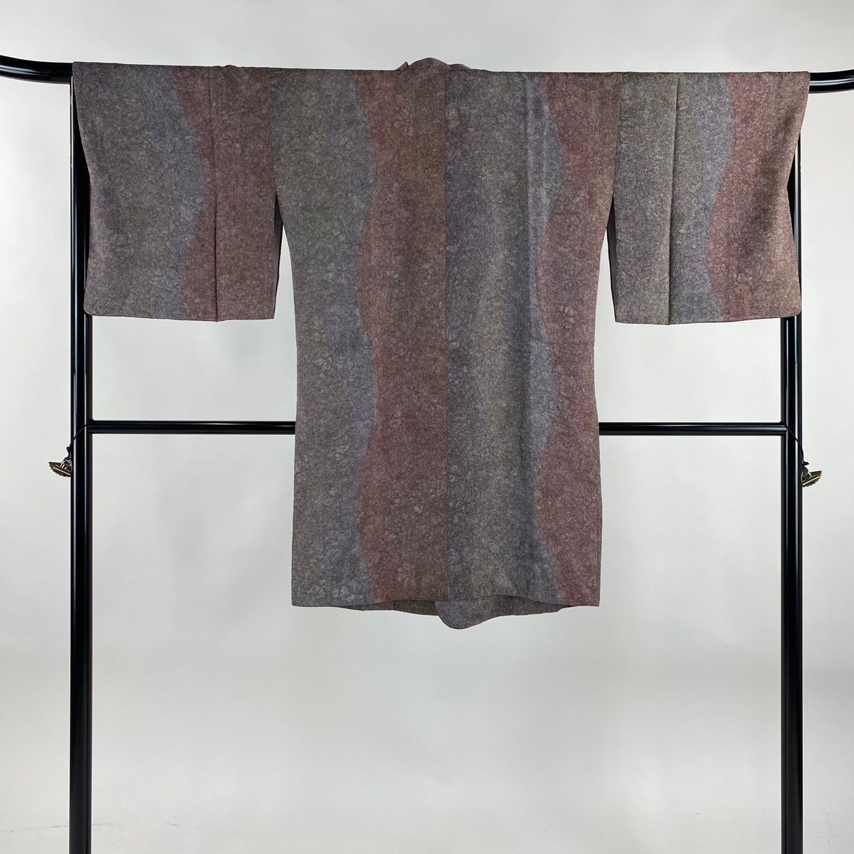 道行 身丈99.5cm 裄丈68.5cm L 和装コート 角衿 草花 染め分け 赤紫 正絹 秀品