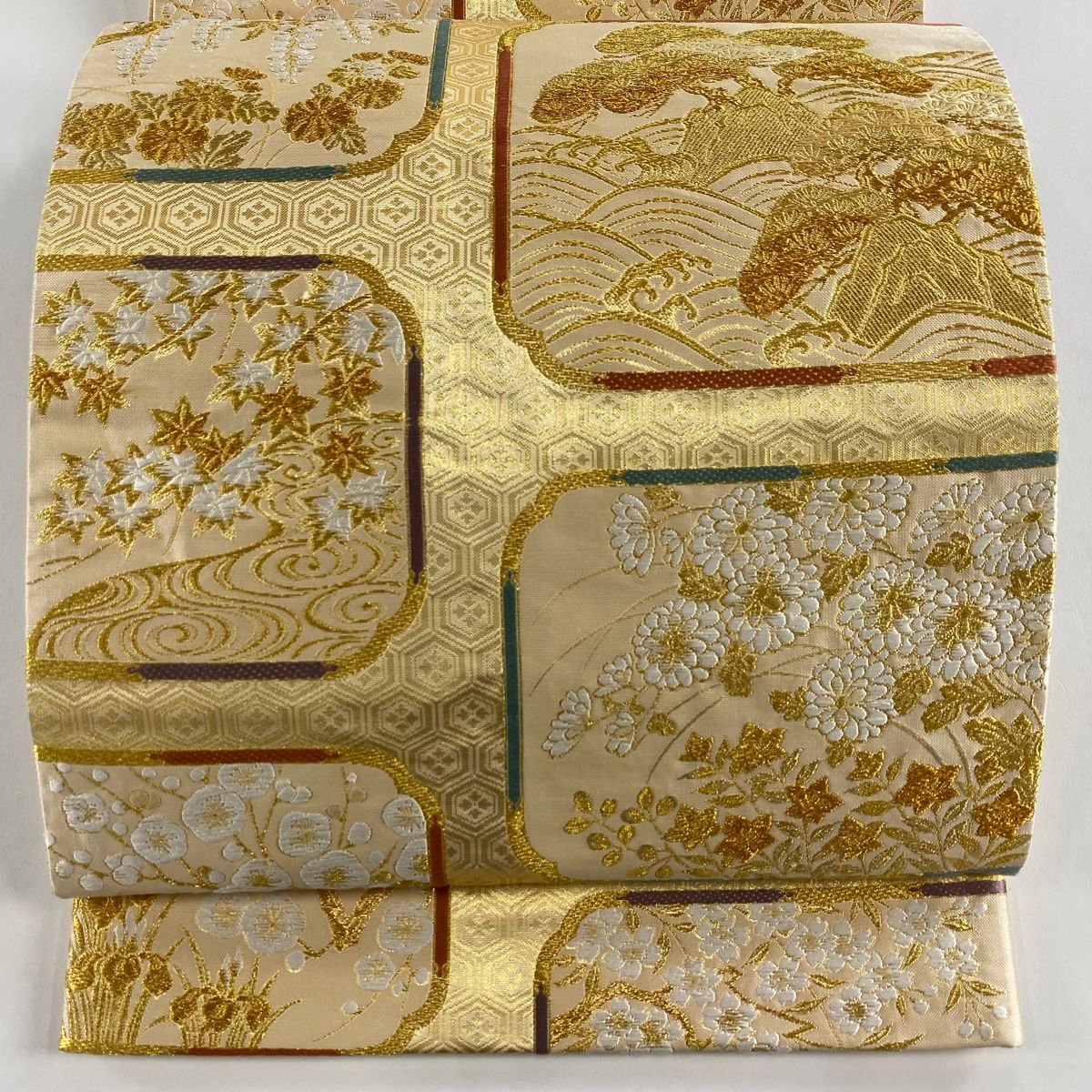 美品】 袋帯 秀品 古綾錦 草花 波 金糸 箔 金色 六通 正絹 【中古