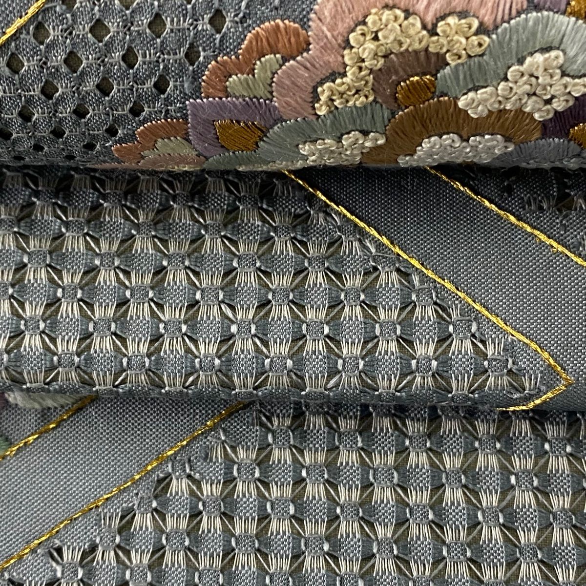 袋帯 パッチワークデザイン 金糸刺繍 美品】 袋帯 秀品 関西仕立て 華文 若松 金糸 刺繍 灰紫 六通 正絹