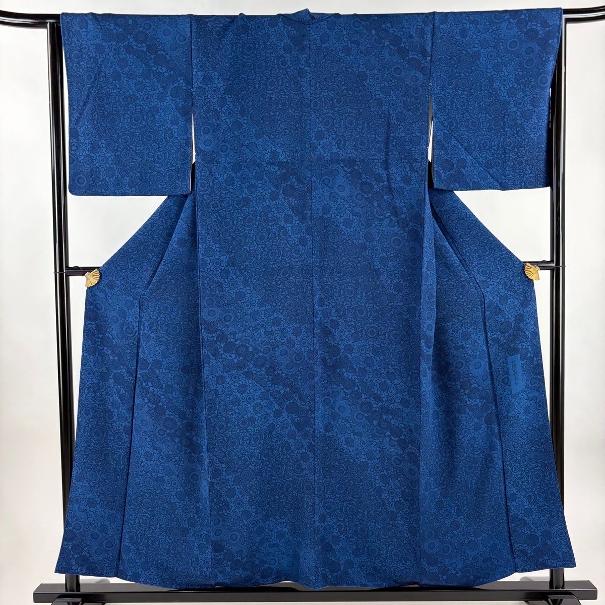 小紋 身丈153cm 裄丈66.5cm M 袷 阿波本場藍染 菊唐草 縮緬 藍色 正絹 秀品