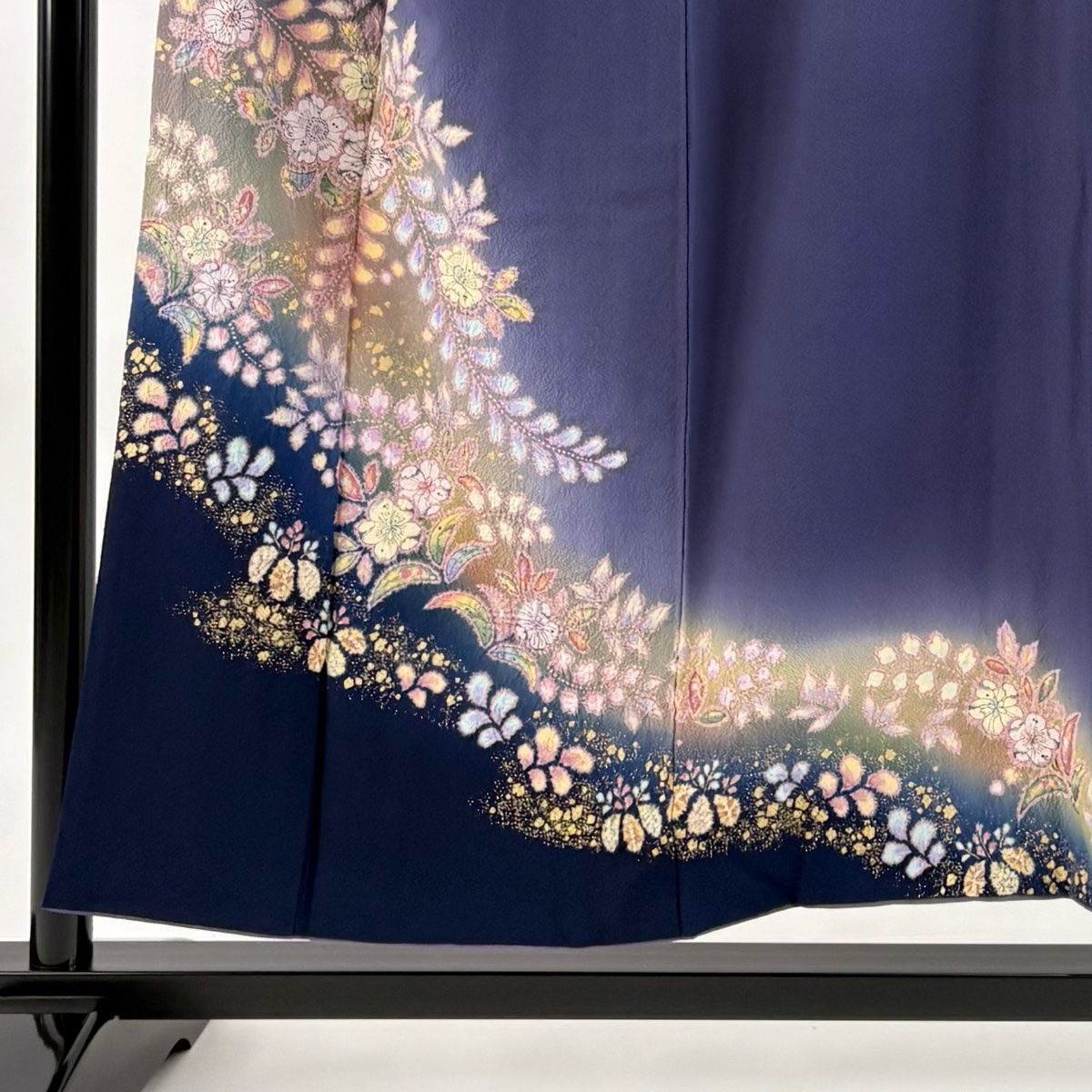 付下げ 身丈153.5cm 裄丈67cm M 袷 翠山工房 やまと 落款 辻が花 金彩 紫 正絹