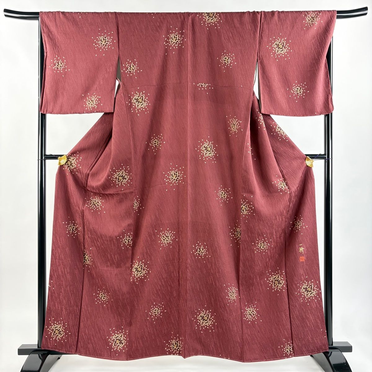 小紋 身丈162cm 裄丈68cm L 袷 草野一騎 落款 花びら 地紋 小豆色 正絹 名品