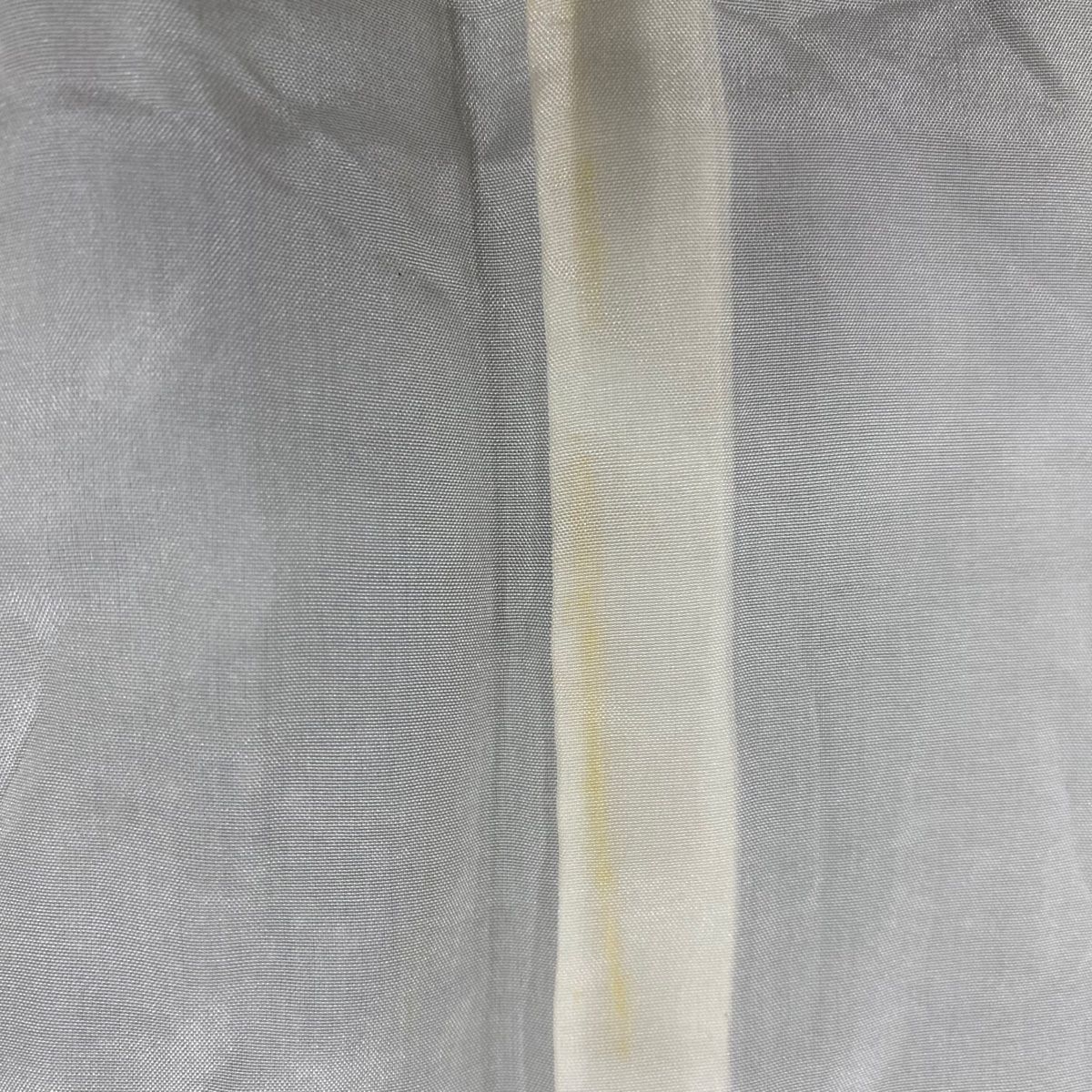 ぼかし えんじ色