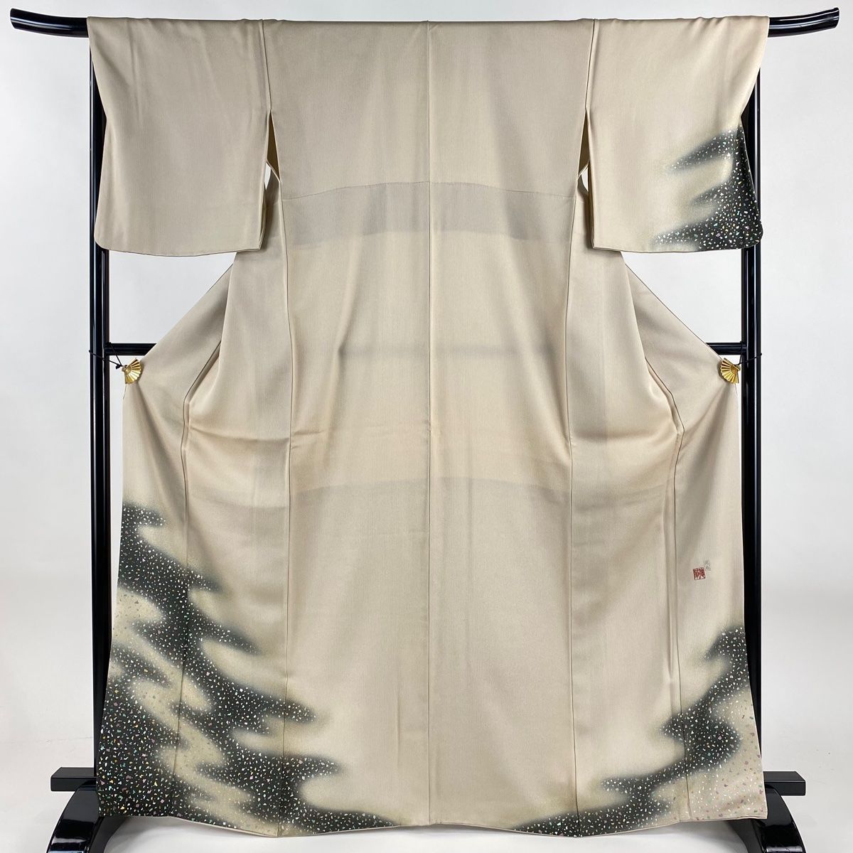 付下げ 身丈165.5cm 裄丈67.5cm L 袷 藤林徳扇 落款 霞 銀通し 金銀彩 薄茶色 正絹