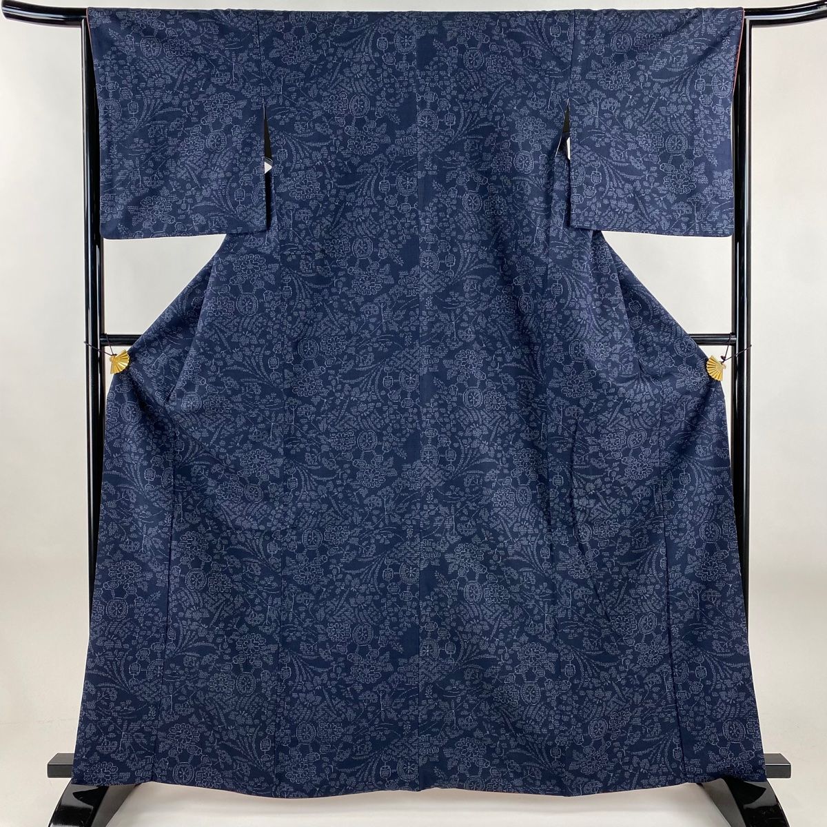紬 身丈164cm 裄丈64.5cm M 袷 槌車 草花 藍色 正絹