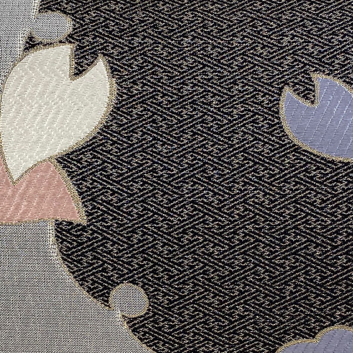 美品】 袋帯 名品 落款 関西仕立て 桜の花びら 雪輪 刺繍 金糸 銀色 六