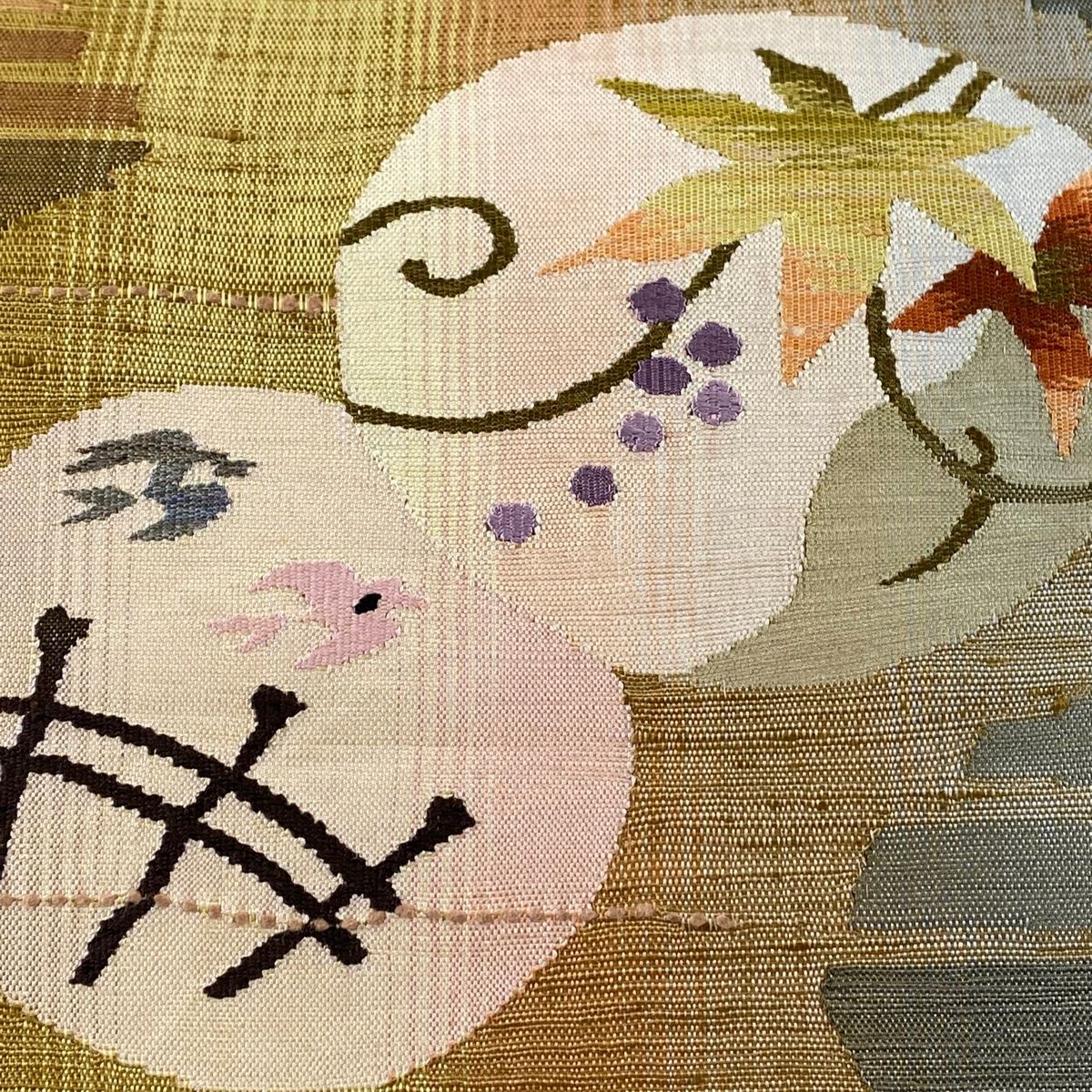 袋帯 秀品 やまと 楓 つばめ 黄土色 お太鼓柄 正絹