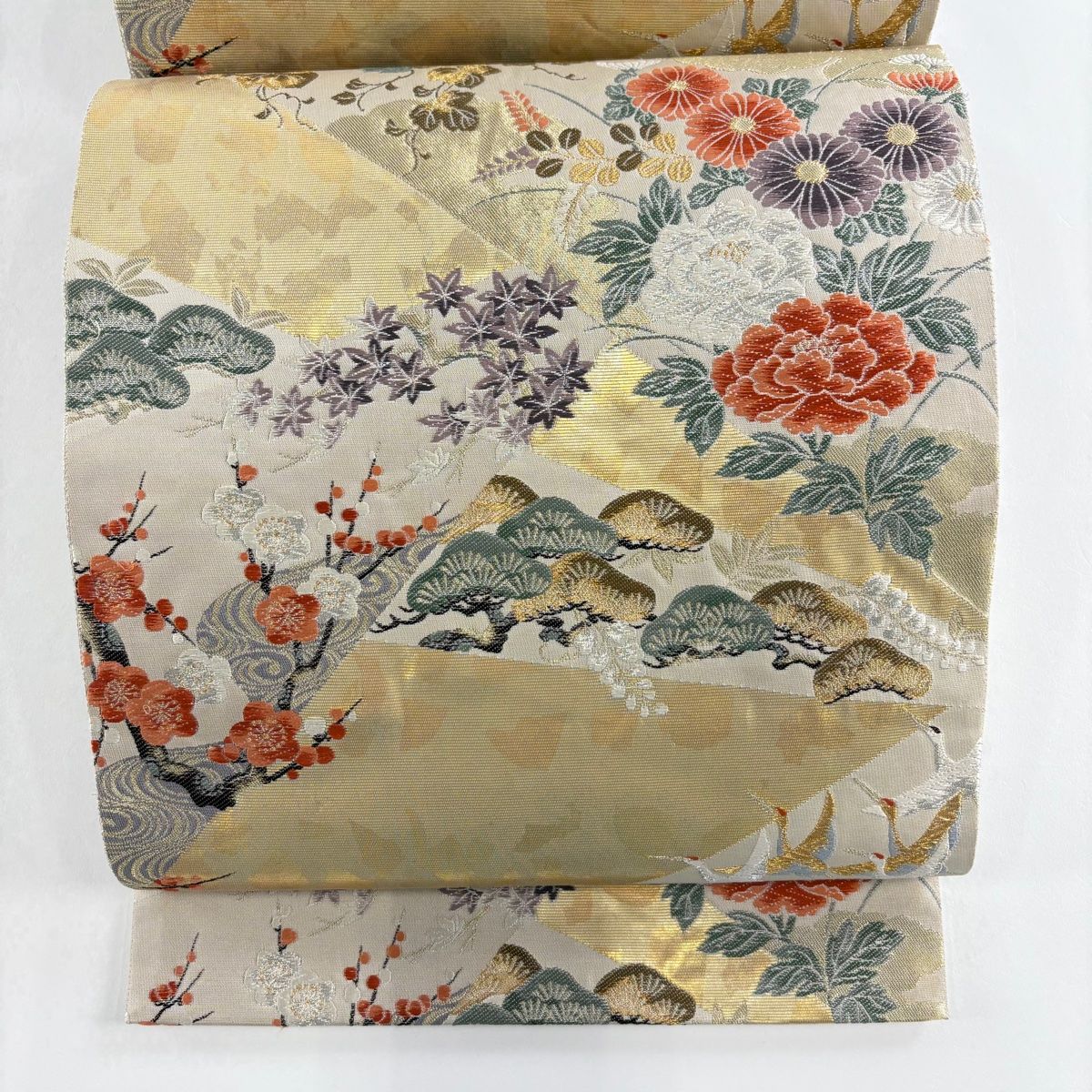 袋帯 秀品 裂取牡丹梅花紋 草花 鶴 箔 金銀糸 金色 六通 正絹