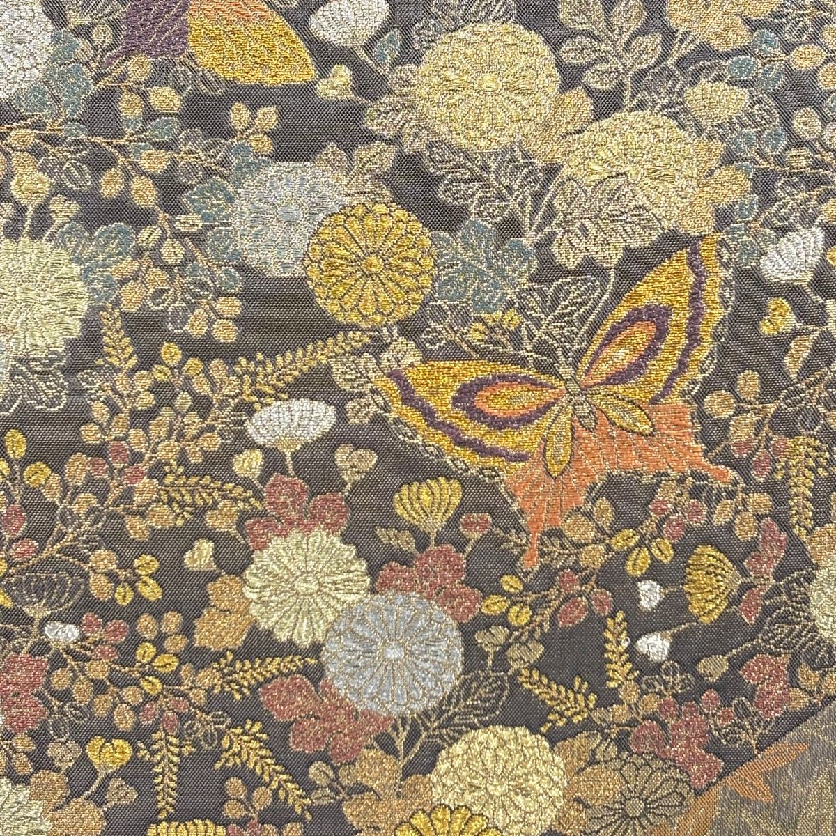 袋帯 秀品 蝶 菊 金銀糸 箔 灰茶 六通 正絹