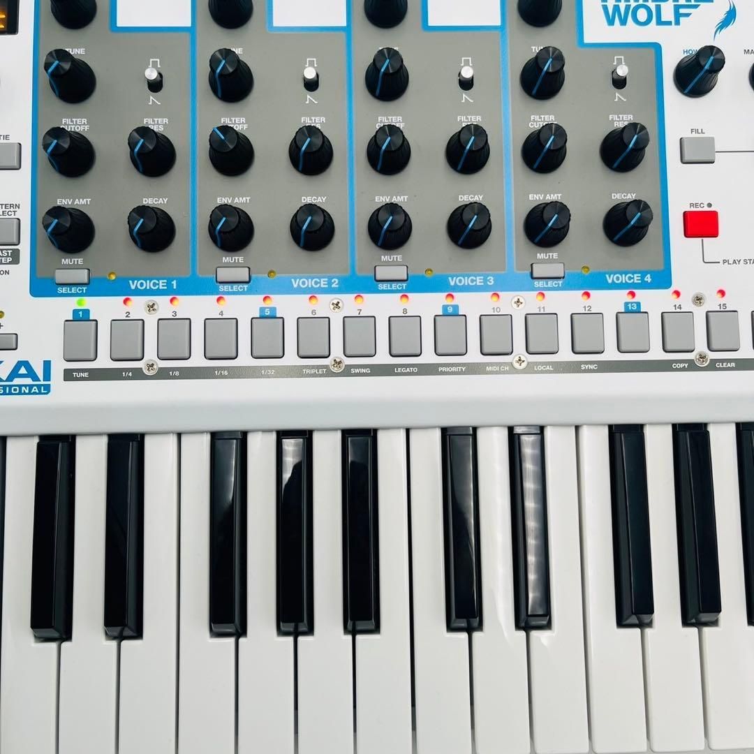 希少】 AKAI アカイ TIMBRE WOLF シンセサイザー 37鍵盤 - メルカリ