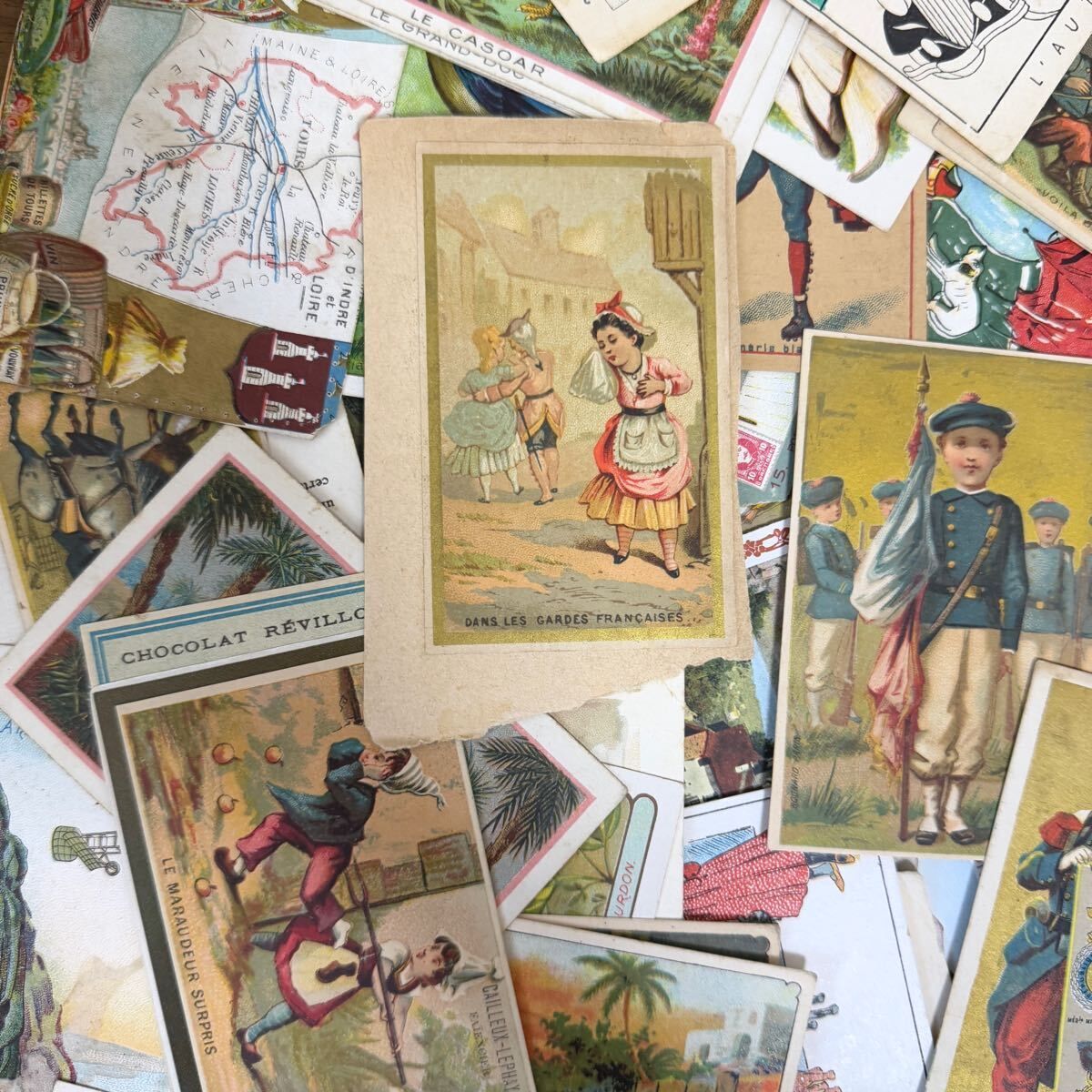 フランス クロモカード セット アンティーク 広告 カード 紙もの ブロカント ヴィンテージ 印刷 ディスプレイ 大量 まとめて 卸売 クロモス ビンテージ ジャーナル クラフト 素材 制作 創作 DIY アンティーク雑貨 美術品 アンティーク コレクション
