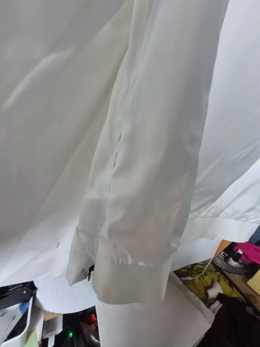 マスターバニーエディション ウィンドブレーカー