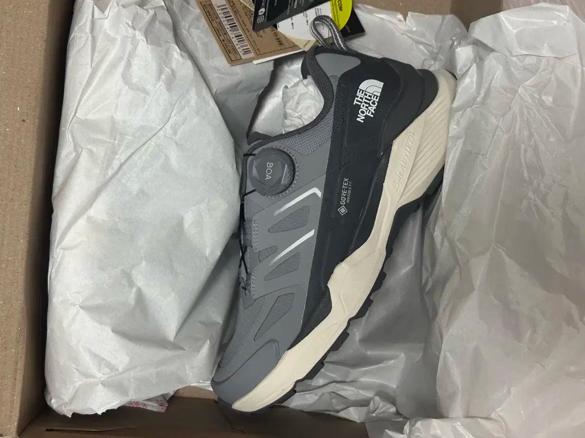 THE NORTH FACE ザノースフェイス 登山靴 230 グレー