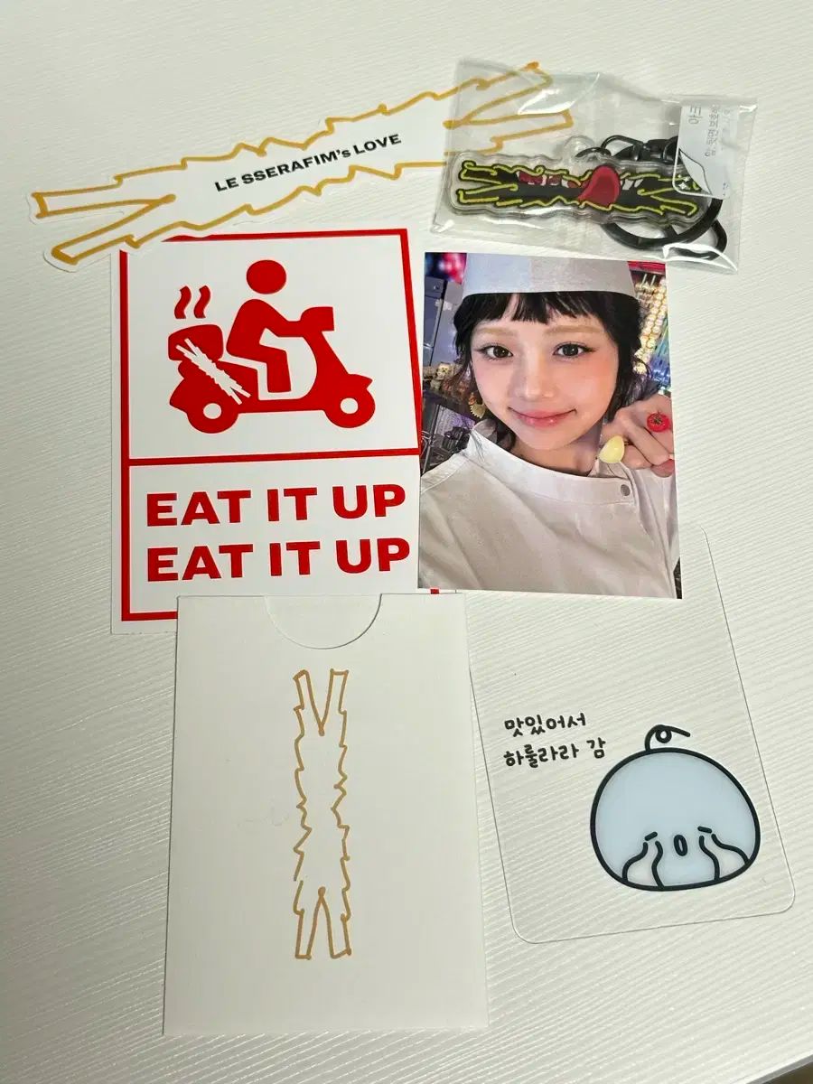 LE SSERAFIM Spaghetti ユンジン サノク 事前収録 トレカ