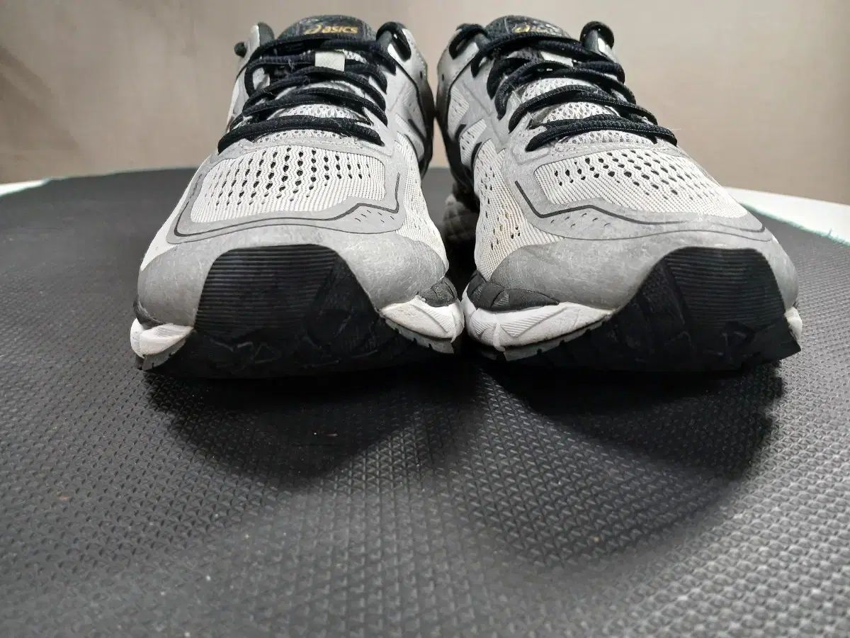 22 ランニングシューズ