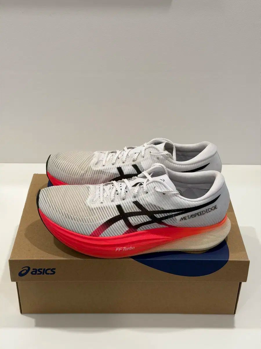 270 アシックス メタスピード エッジ プラス