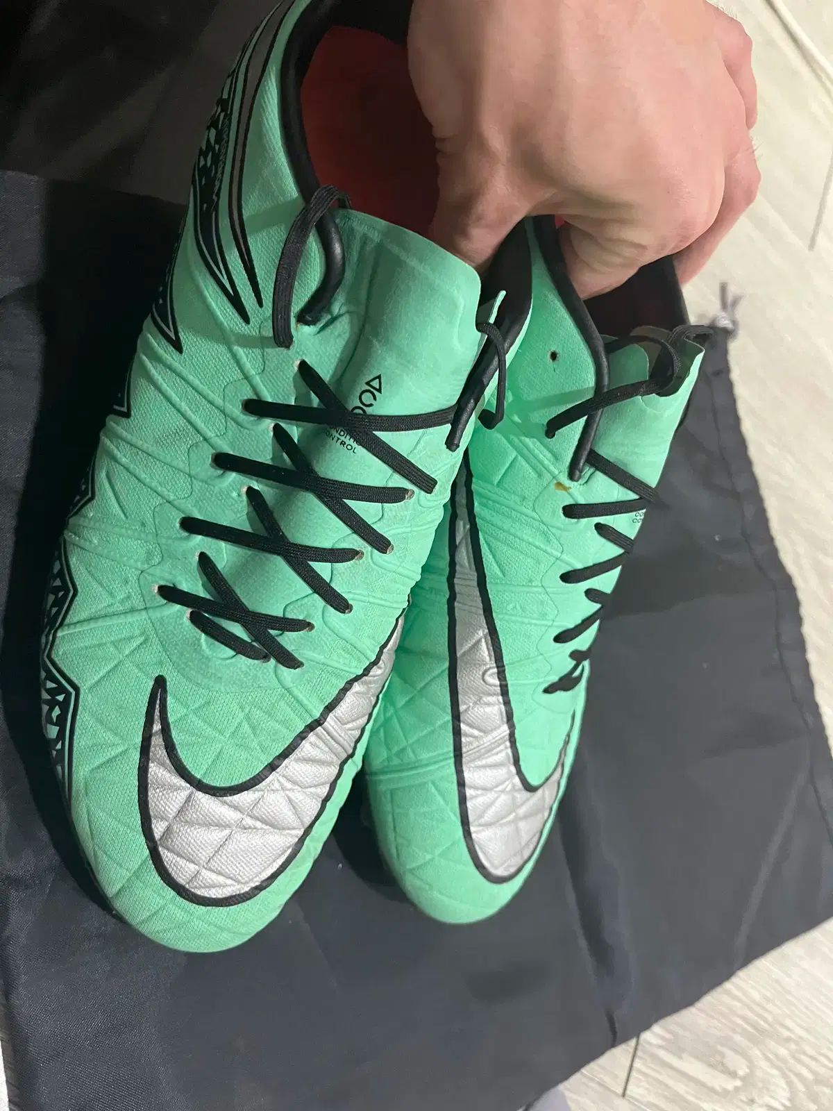 フィニッシュ FG