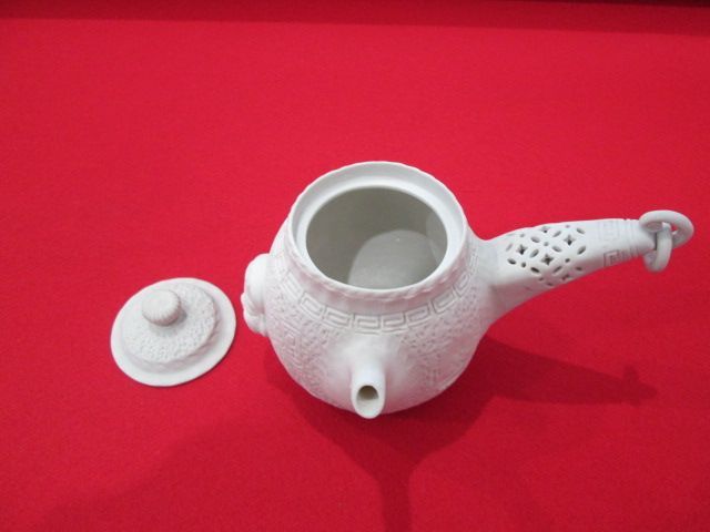 立花造 白磁細工急須