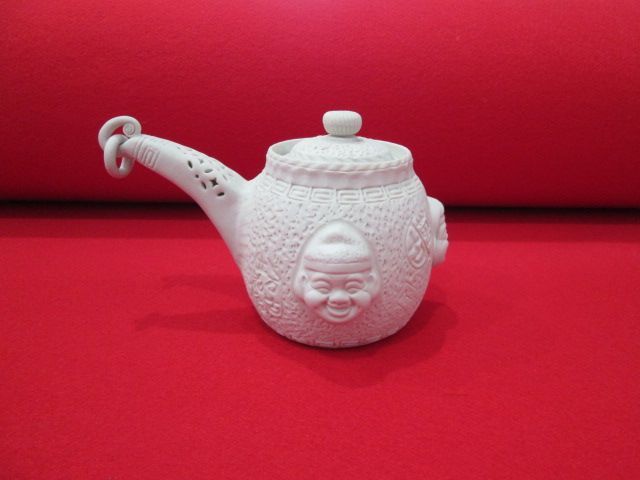 176 立花造 白磁細工急須 透かし細工持ち手 日本陶磁器 茶器 アンティーク WWW_SKLAD-KIRPICHA_RU