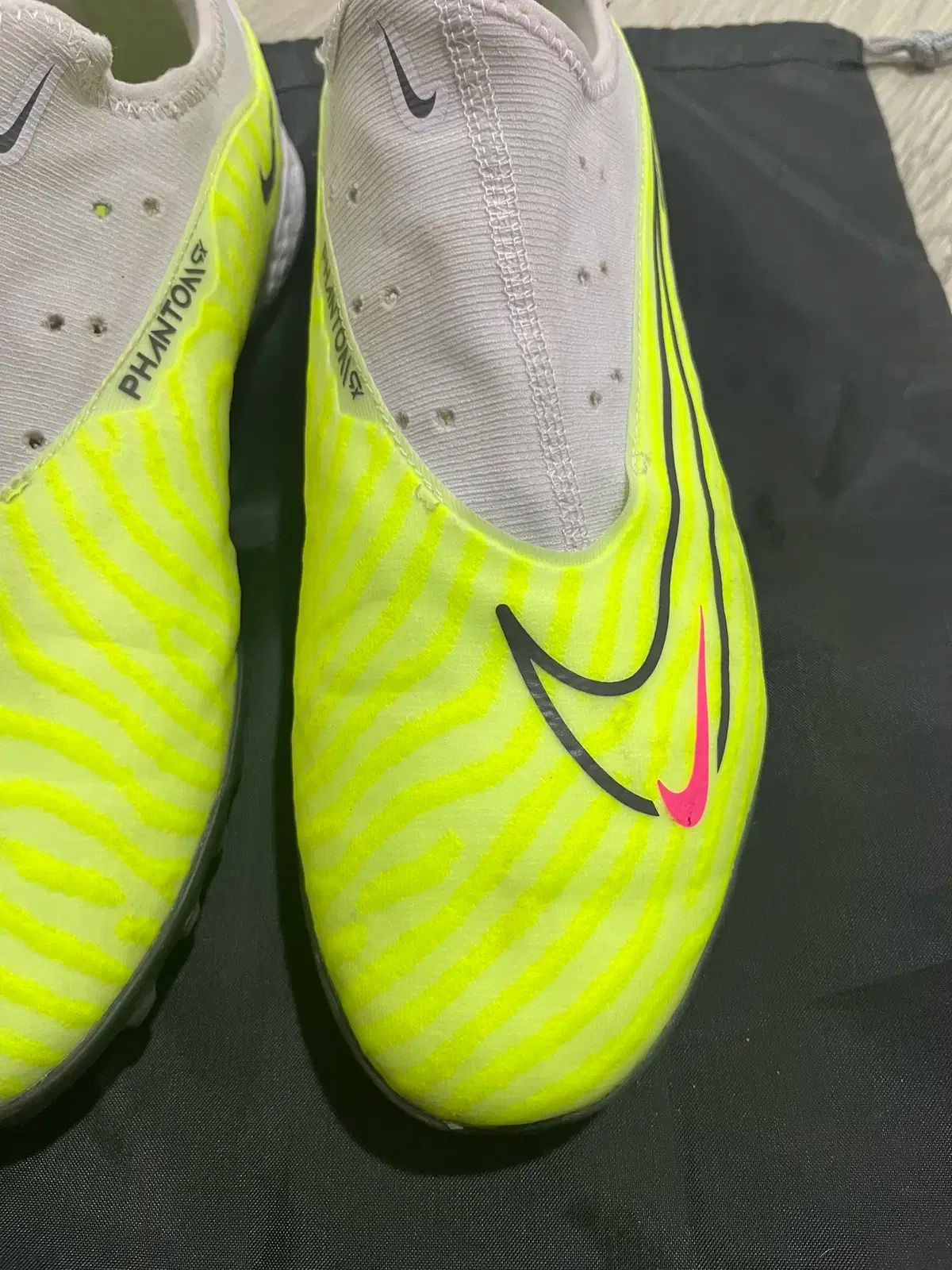 ナイキ リアクト FANTOM GX プロ TF 275 サッカーシューズ LLC-HASEGAWATOSO_COM