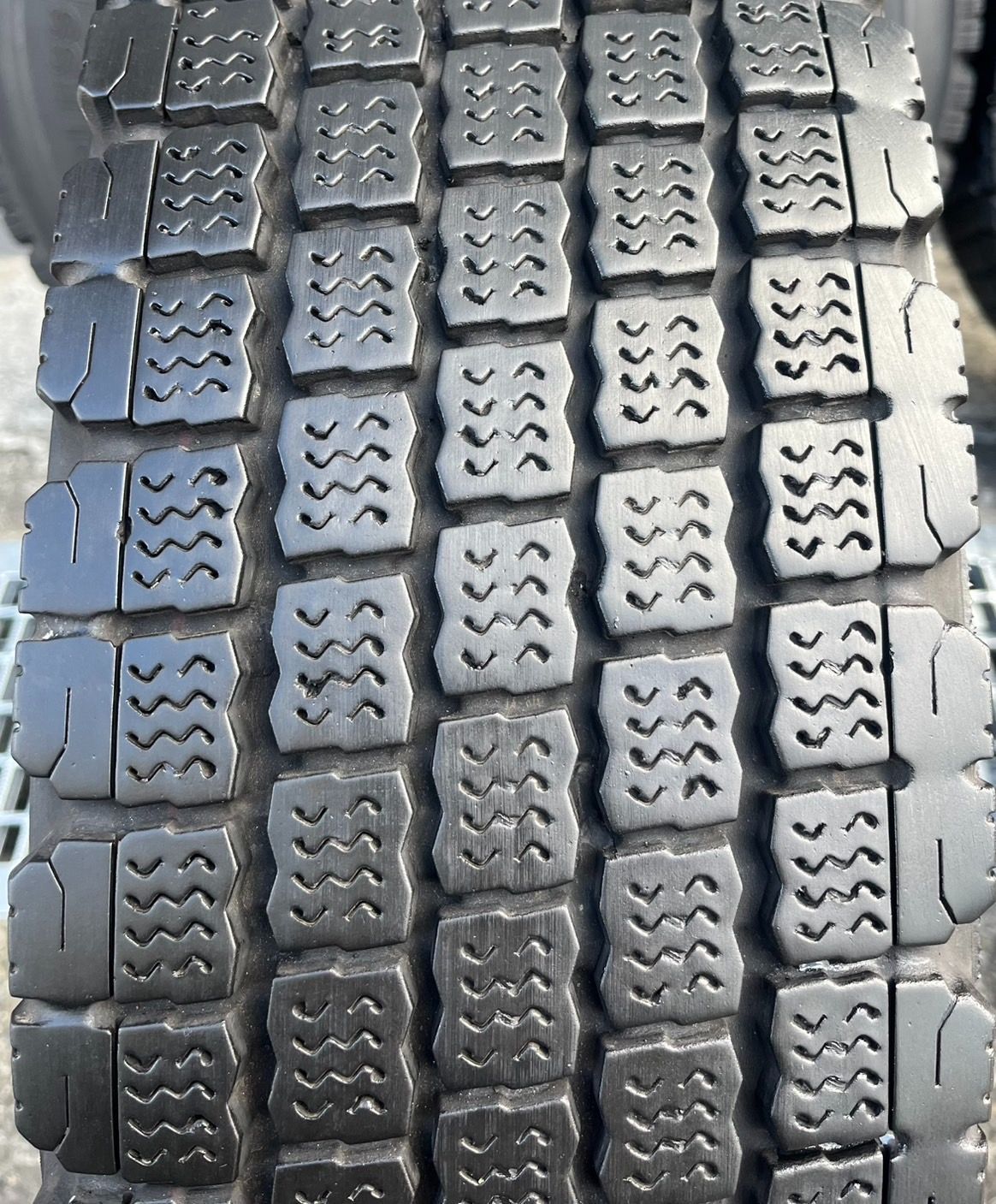 2025年製 ブリヂストン BRIDGESTONE W910 225|80R17.5 123|122L 4本 送料無料 h_599