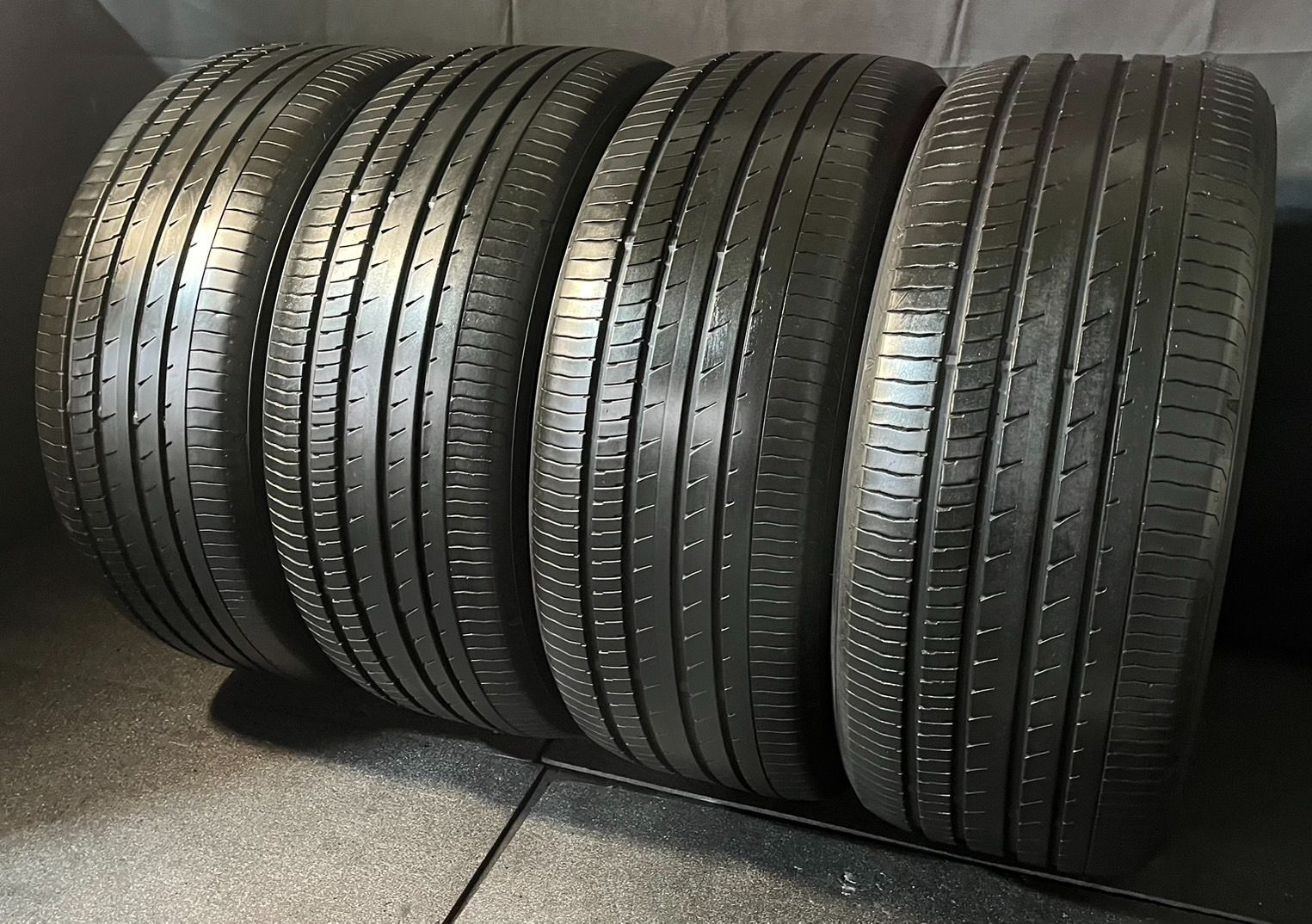 2025年製 約7.7～8.5分山 ヨコハマ YOKOHAMA アドバン ADVAN dB V553 E 235|45R18 4本 送料無料 h_604