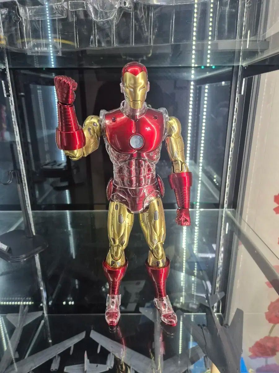 ホットトイズ オリジン アイアンマン フィギュア