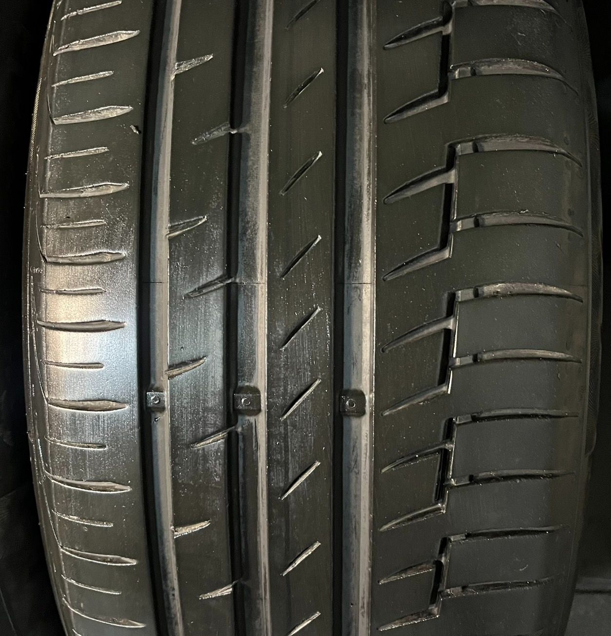 2019年製 約7.2～7.3分山 コンチネンタル Continental PremiumContact 6 SSR ランフラット 225|45R19 2本 送料無料 h_608 FFCRYSTALESIA_COM