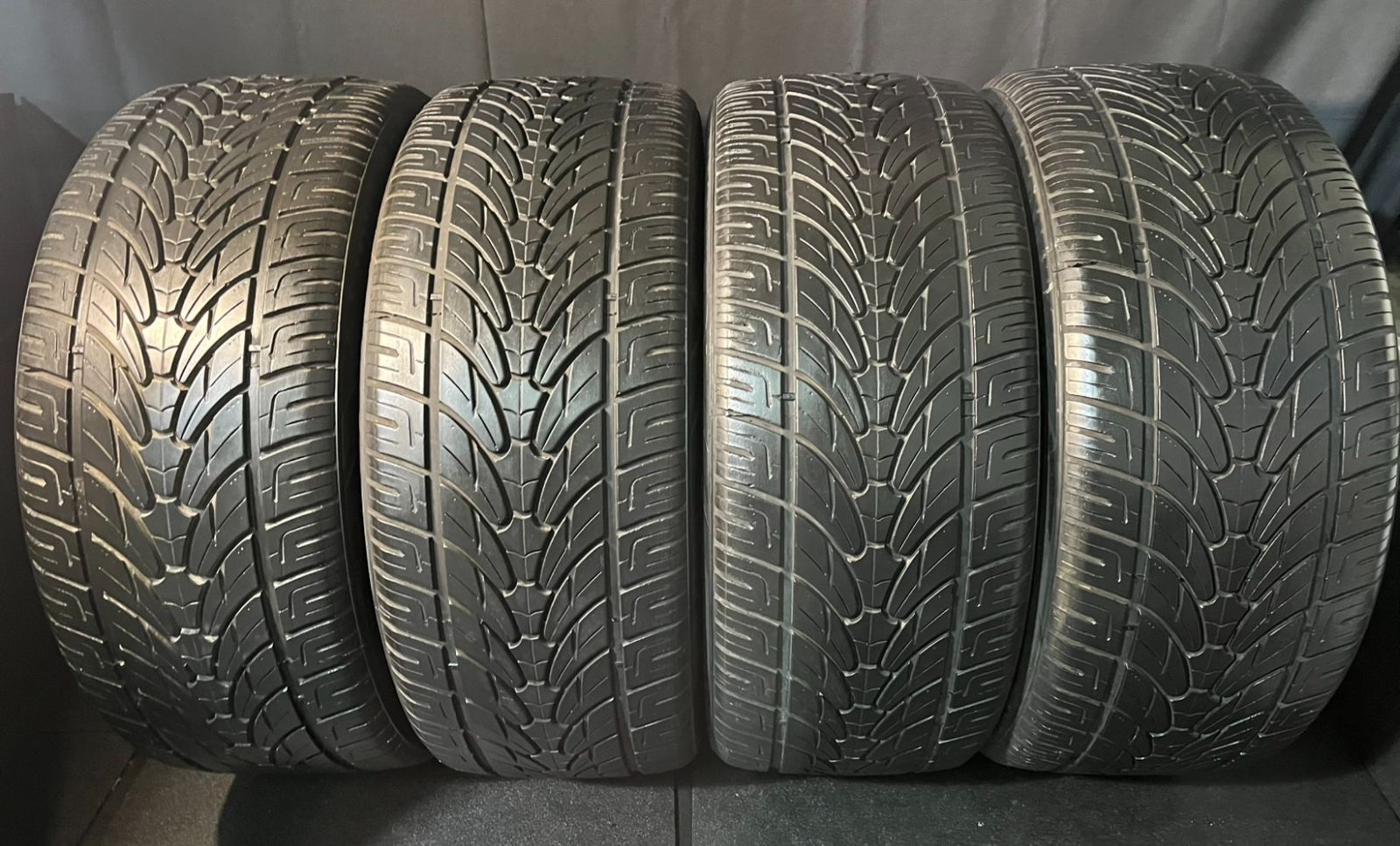 2025年製 約8.5〜9分山 LIONHART LH-TEN 295|35R24 110V XL M S 4本 送料無料 h_612