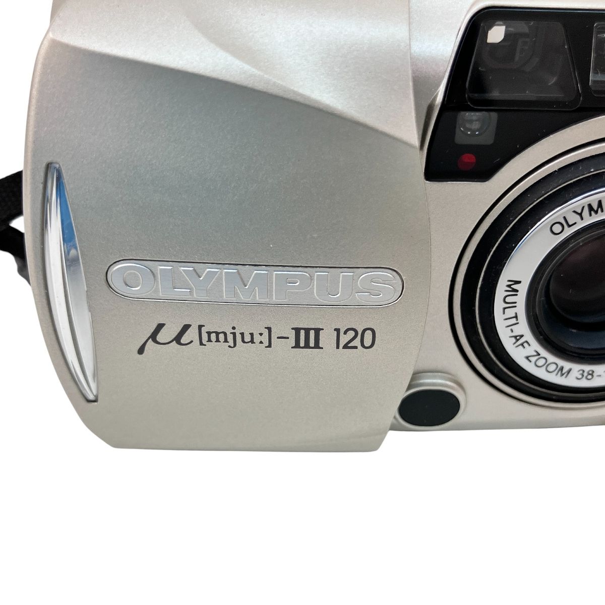 コンパクトフィルムカメラ