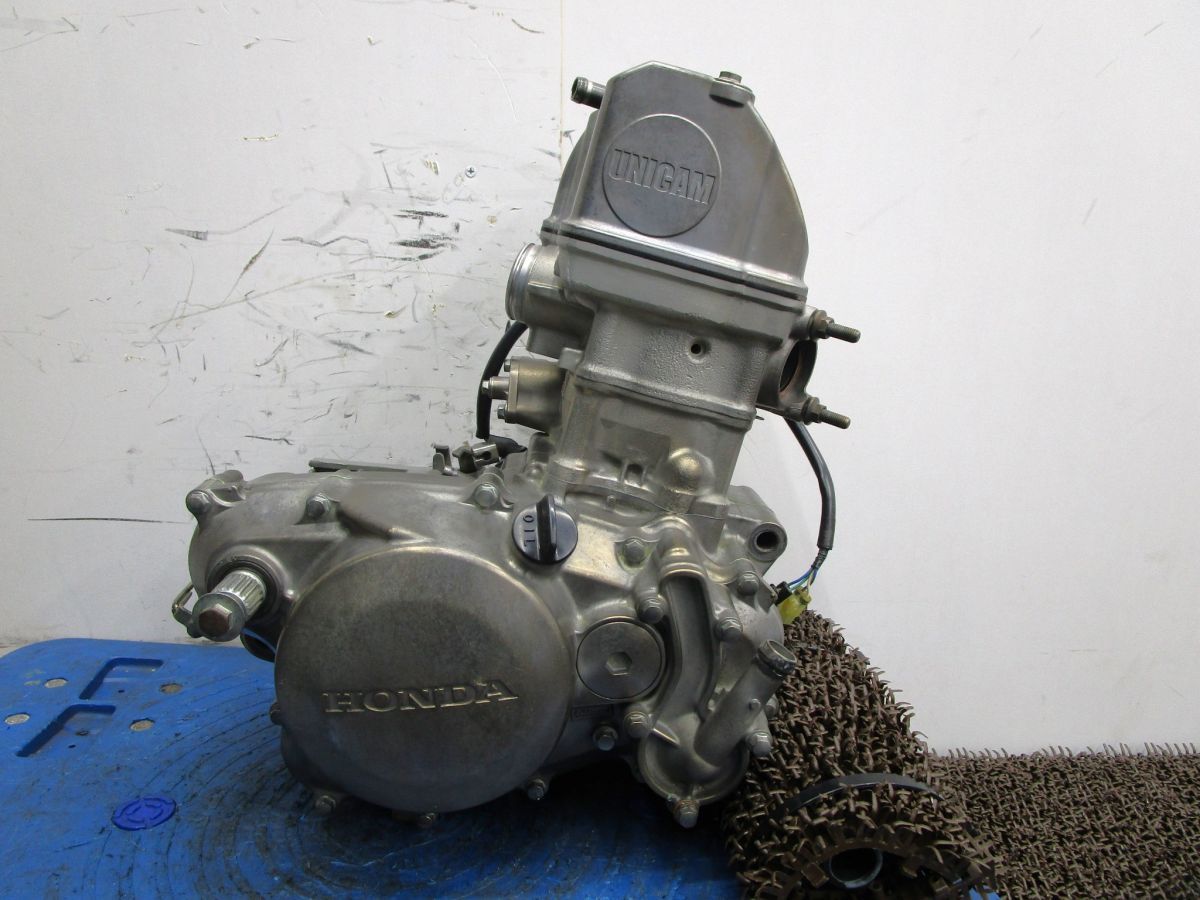 アートな CRF150R2 エンジン A7375 KE03 始動 済み OH素材に ホンダ KE03E キャブ車 動画有