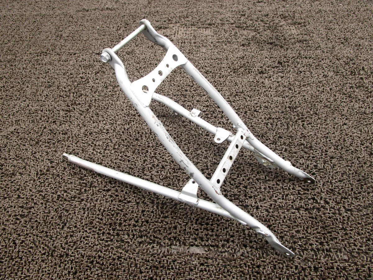 CRF150R2 シートレール □A7355 KE03 ホンダ KE03E キャブ車 動画有