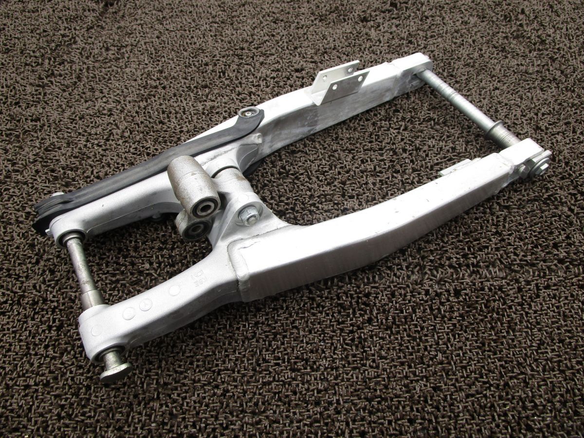 CRF150R2 スイングアーム リンク 16インチ □A7350 リアアクスルシャフト KE03 ホンダ KE03E キャブ車 動画有