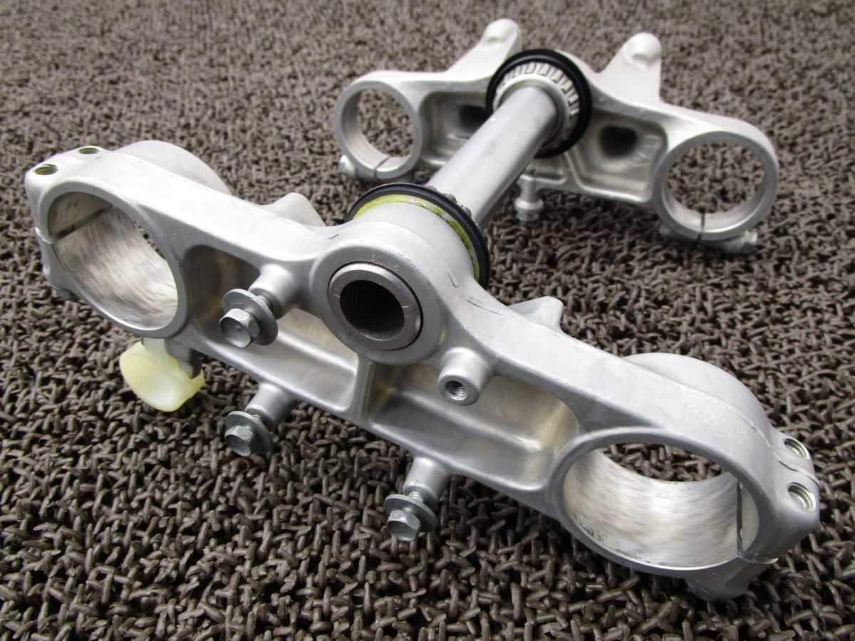 CRF150R2 倒立 トップブリッジ ステム A7351 KE03 ホンダ KE03E キャブ車 動画有 BRIGHTFACE_UK