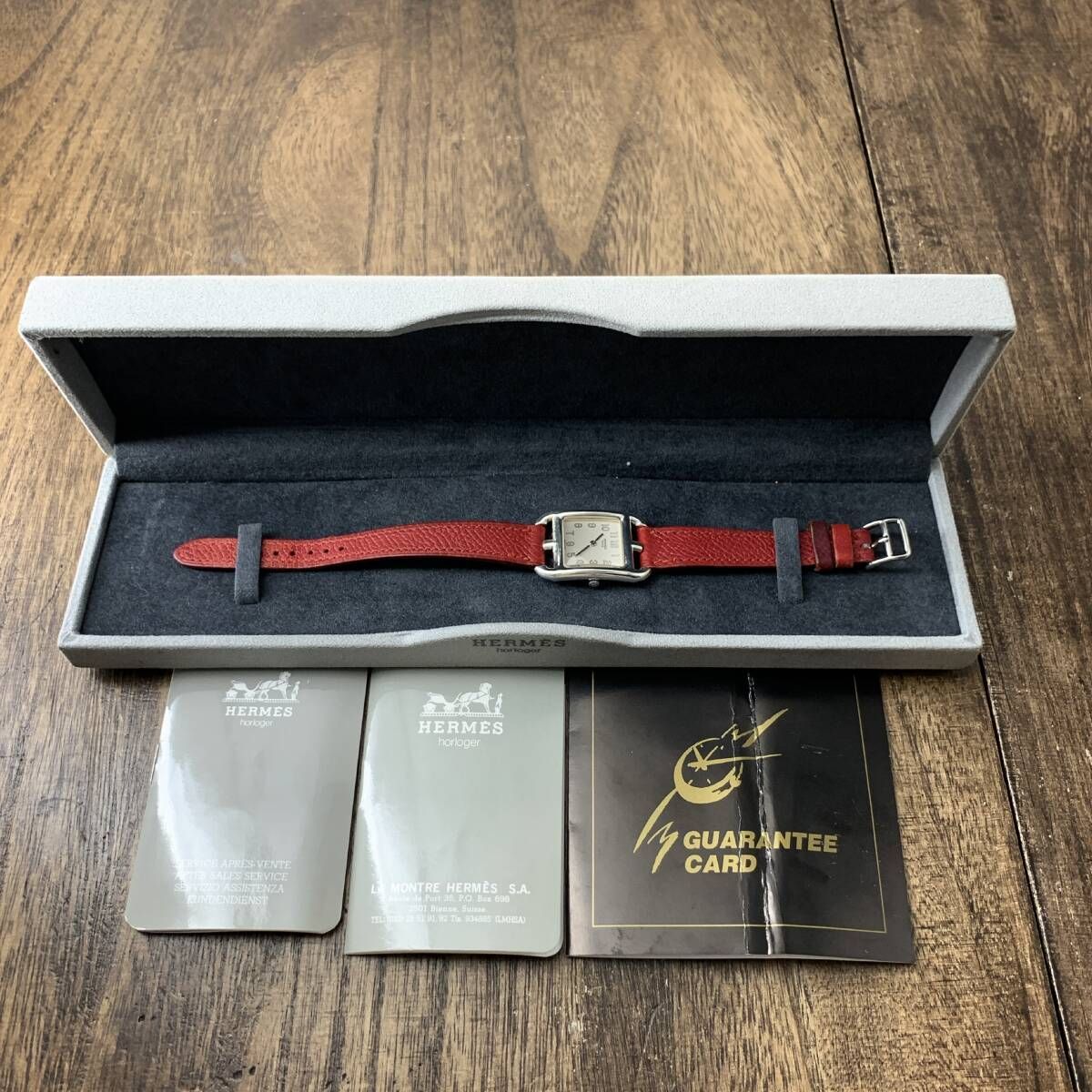 箱&メーカー修理保証書付 エルメス HERMES ケープコッド クォーツ CC1.210 QZ レディース腕時計 シルバー レザー 革 女性 外装仕上げ済み