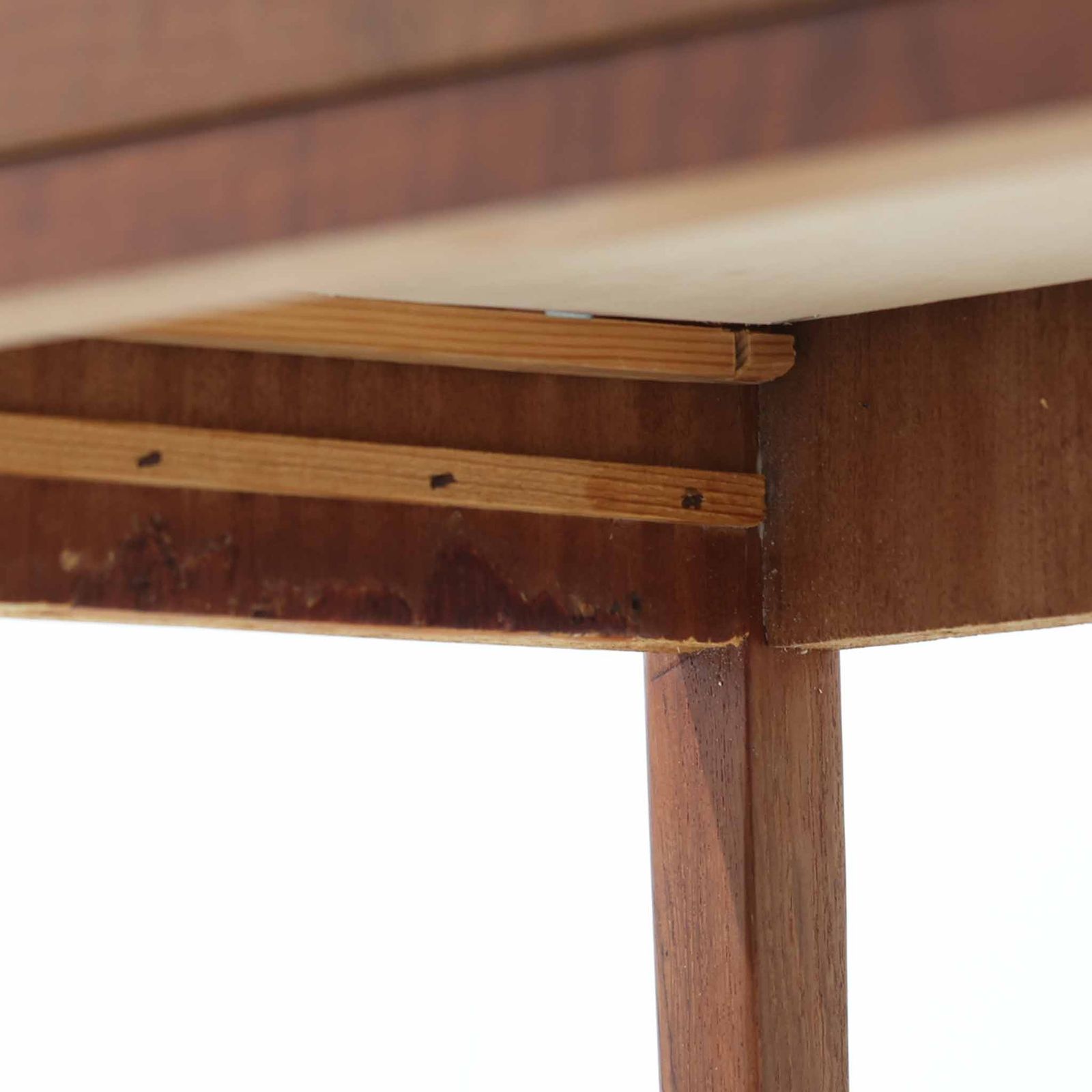 コンパクト家具