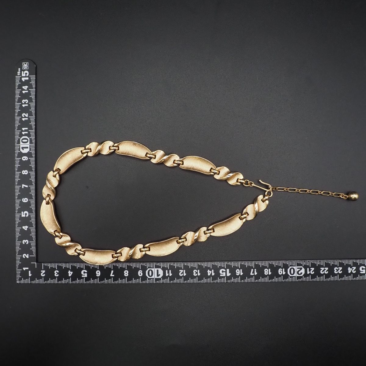 ゴールド デザイン