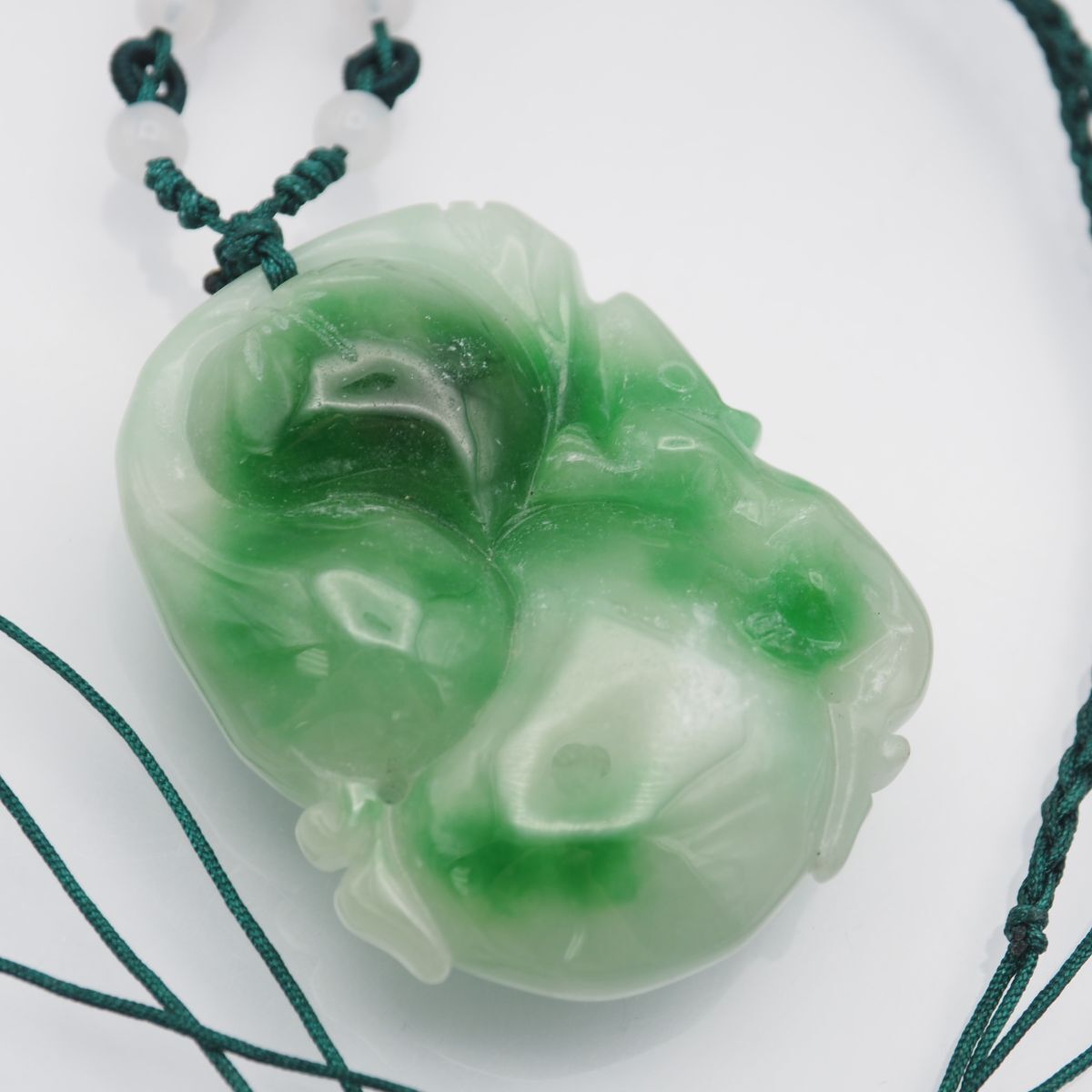 ヒスイ ネックレス