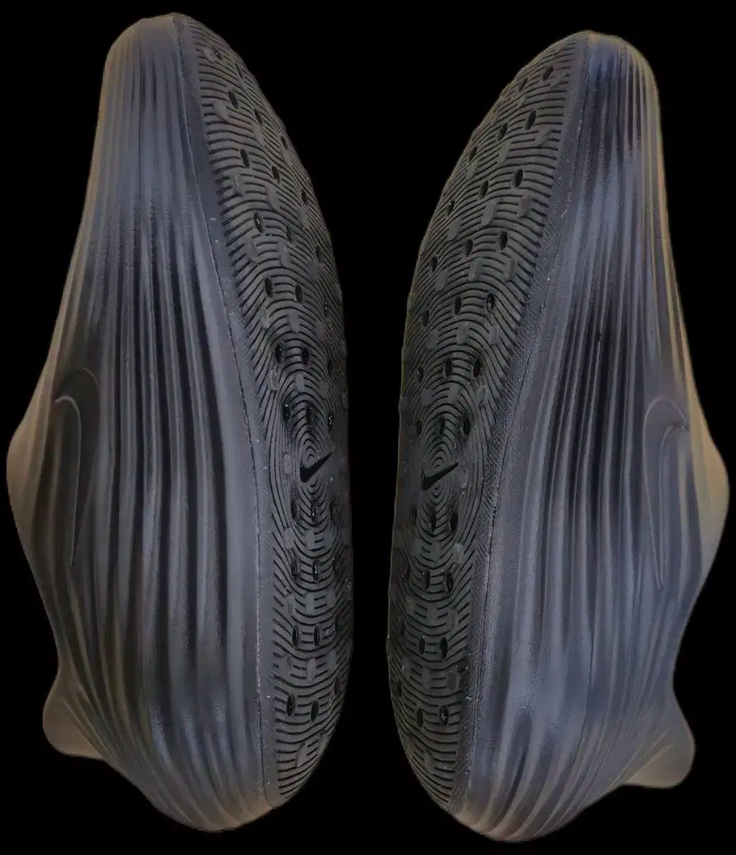 ナイキ リアクト X リー リジュビネイト